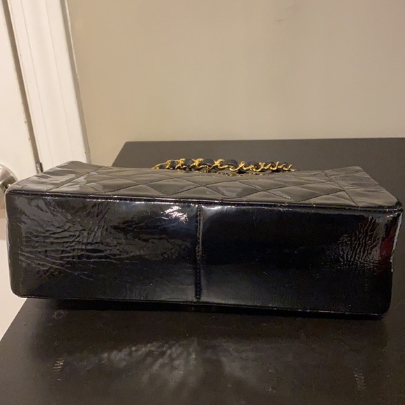 Vintage Chanel Diana flap in black patent leather - Picture 6 of 10